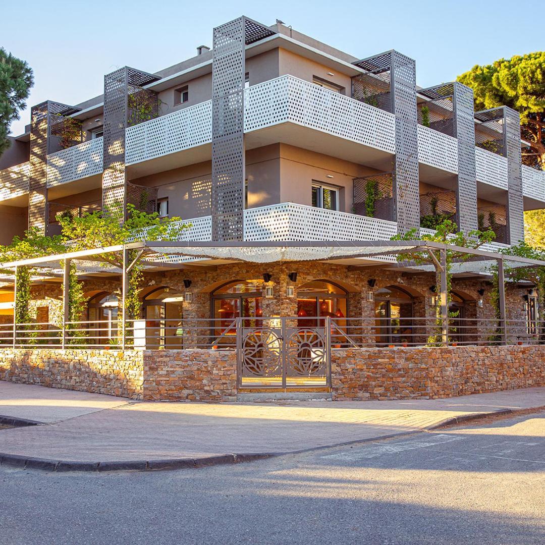 Hôtel Rivazur Cavalaire-sur-Mer Exterior foto